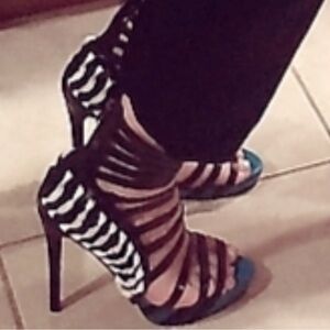 Chic Strappy Zebra Heels